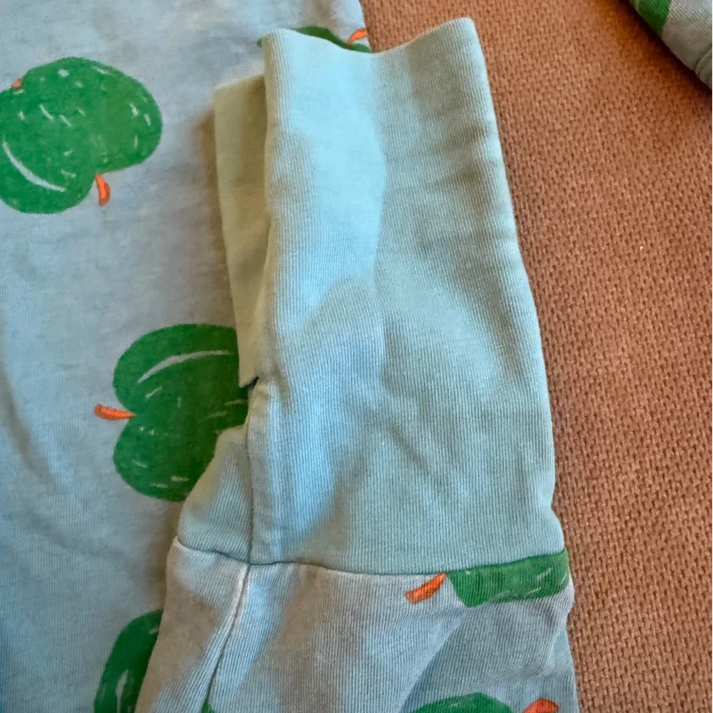 👶 Bundle: 3 Bonds Wondersuit Two-Way Zip Onesies w/ Foot Cuffs | 18-24M / Sz 2 - Picture 10 of 10